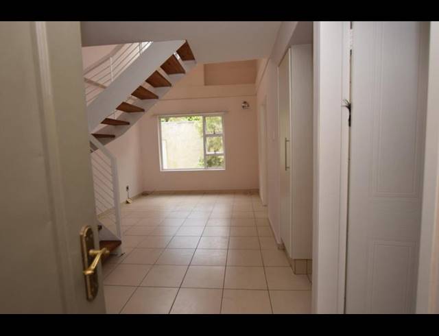 1 BEDROOM APARTMENT FOR SALE IN MORNINGSIDE